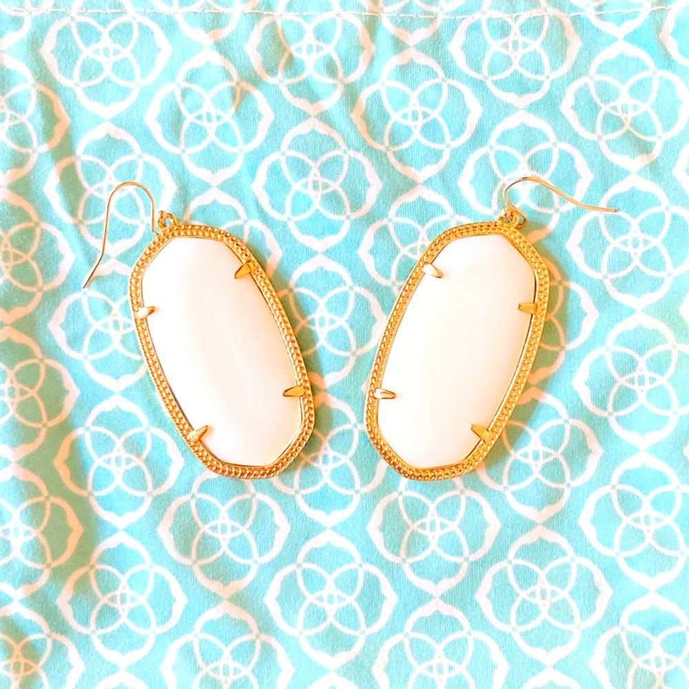 Kendra Scott Jewelry